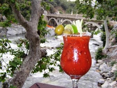 ת'רי ריברס The Gateway Restaurant & Lodge מראה חיצוני תמונה